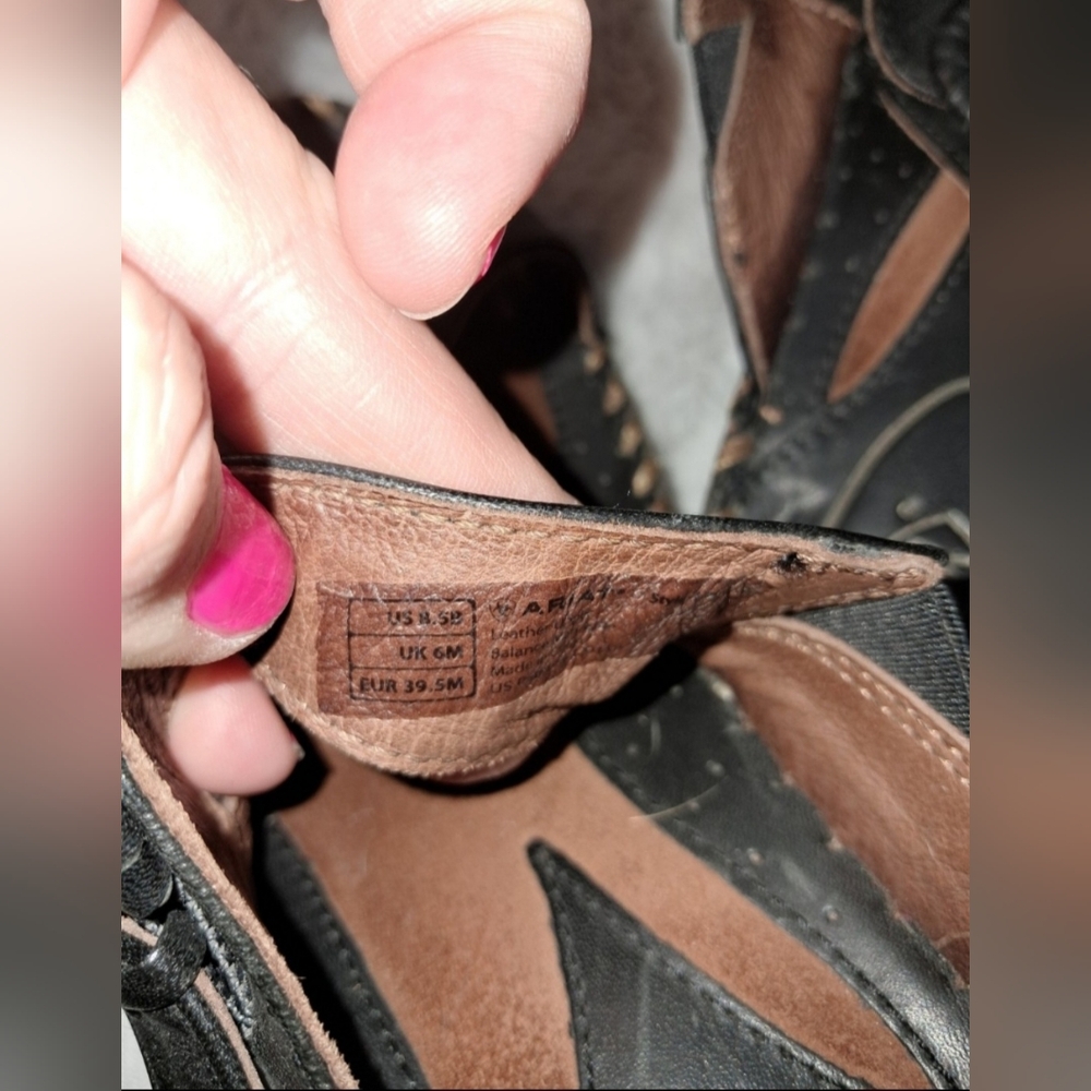 Ariat brand Women's size 8.5 leather sandals - Picture 9 of 10